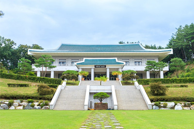 ���i�C���[�W�j