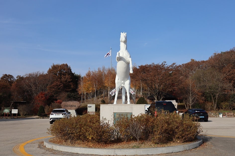 ���n���n �ԗ��y�ыL�O��