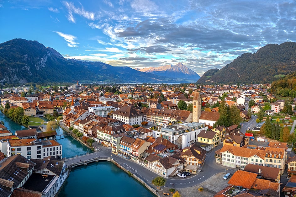 �C���^�[���[�P���̊X����