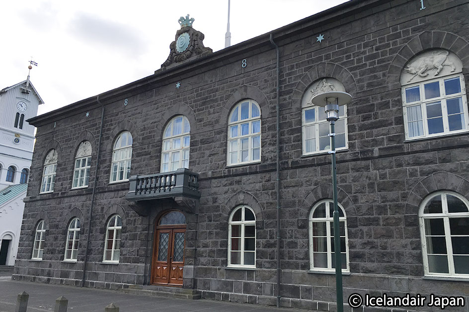 ����c����