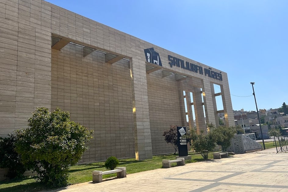 �V�������E���t�@�i�l�Êw�����فj