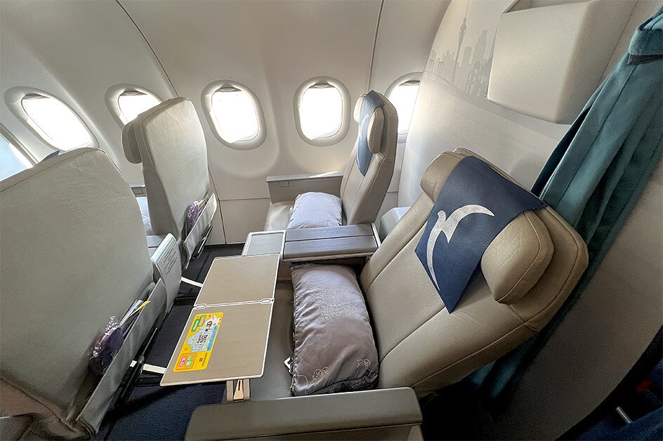 機内アメニティ AIGNER スリランカ航空 2個セット - 旅行用品